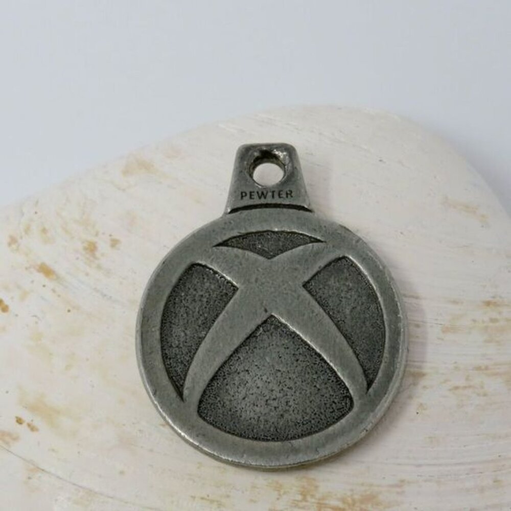 Vintage XBOX pewter key holder